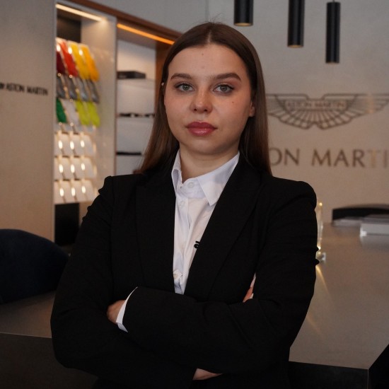 АЛІНА ЯРМУЛКОВСЬКА