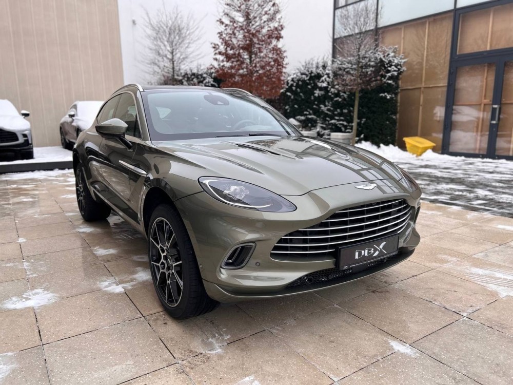 Фото 2 Aston Martin DBX Titanium Grey 