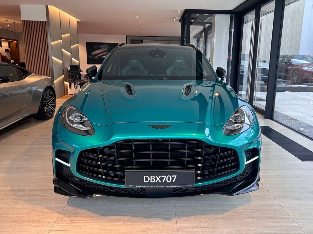 Фото 2 Aston Martin DBX 707 Special Podium Green 