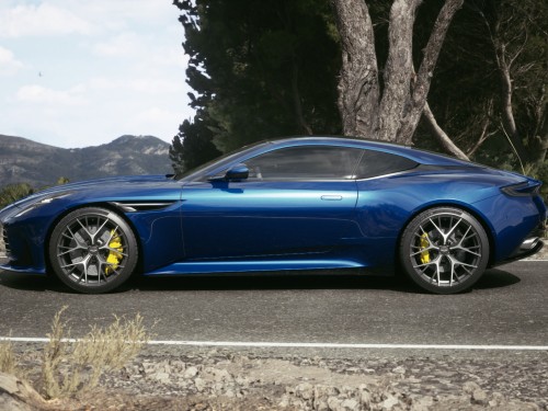 Фото 7 Aston Martin DB12 
