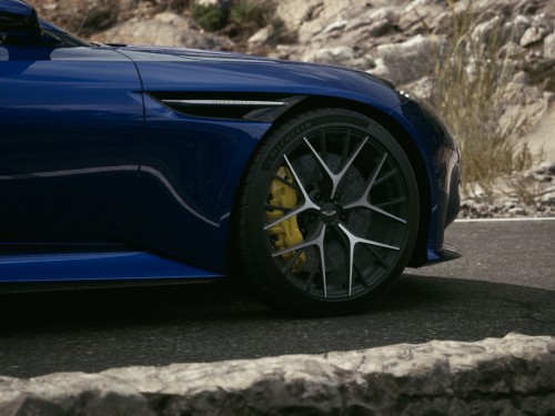 Фото 6 Aston Martin DB12 
