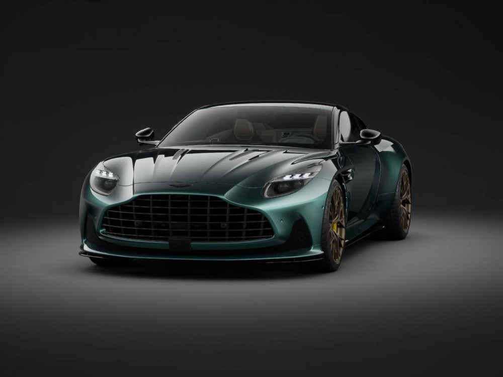Фото 1 Aston Martin DB12 Racing Green 