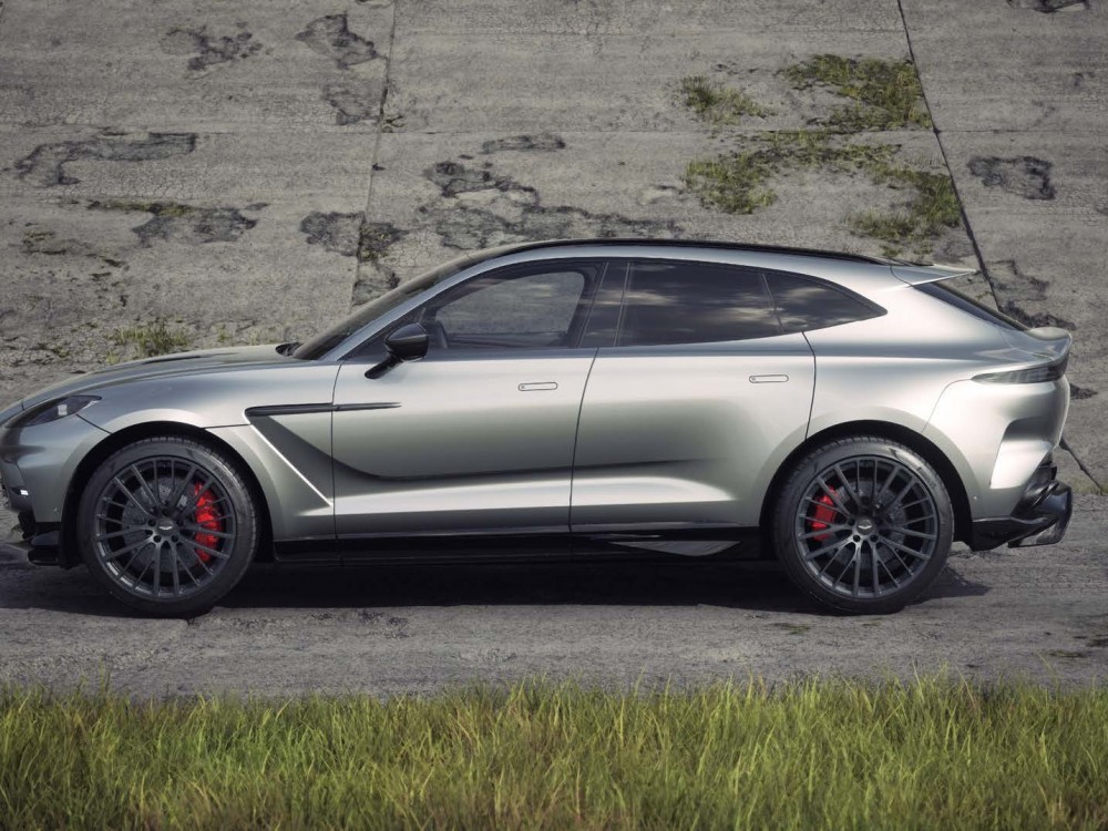 Фото 6 Aston Martin DBX 707 Aluminite Silver 