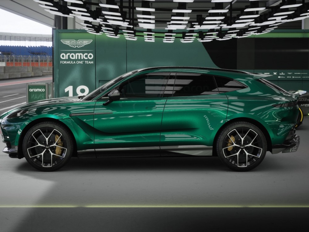 Фото 11 Aston Martin DBX 707 Malachite Green  Фото 11 Aston Martin DBX 707 Malachite Green