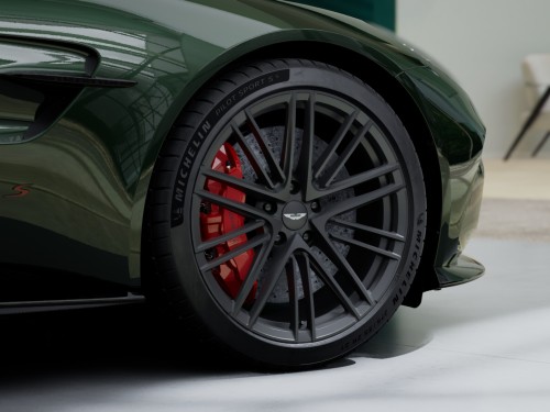 Фото 8 Aston Martin Vantage S Chillies Green 