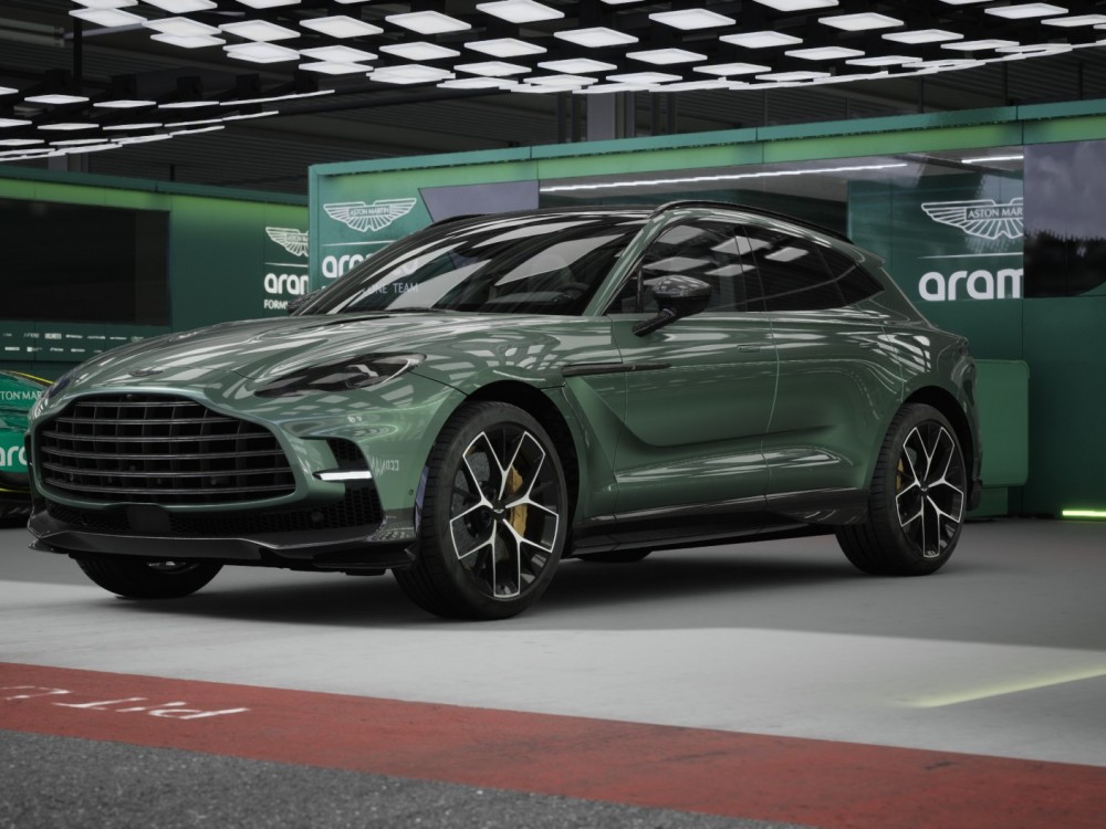 Aston Martin DBX 707 Chiltern Green