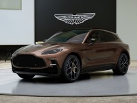 Aston Martin DBX S Magneto Bronze_mini
