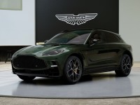 Aston Martin DBX S Ghillies Green_mini